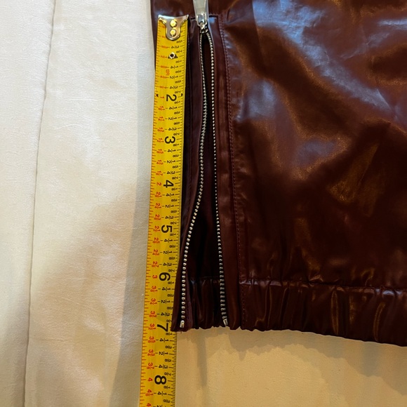 NWT- Tibi burgundy Liquid Drape ankle zip Pant Size 12 - Picture 11 of 15
